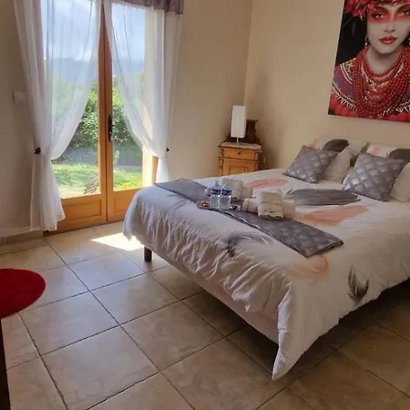 Bed & Breakfast Mare E Monti Chez Thomas Et Magali 3*
