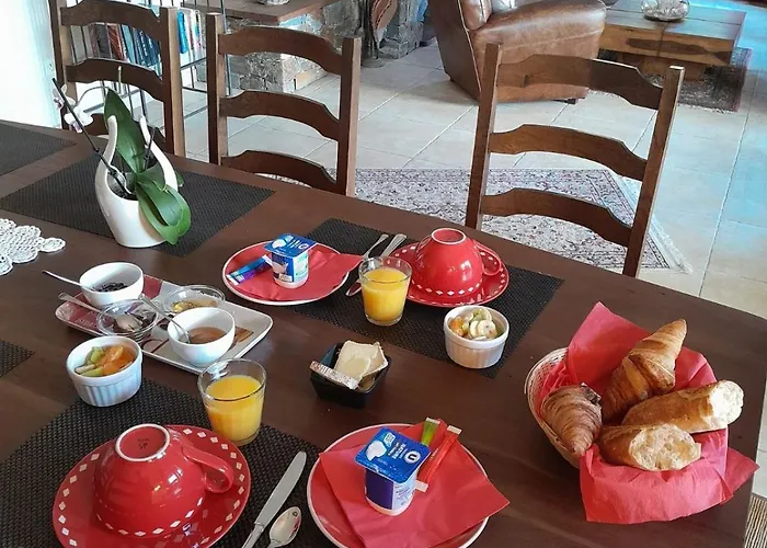 Bed & Breakfast Mare E Monti Chez Thomas Et Magali 3*